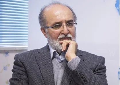 دولت خودش نرخ ارز را افزایش می&zwnj;دهد بعد تلاش می&zwnj;کند آن را به گردن دلال&zwnj;ها بیاندازد!
