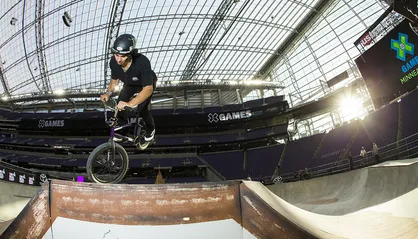 فیلم/ لحظات جذاب از فینال مسابقات دوچرخه سواری BMX