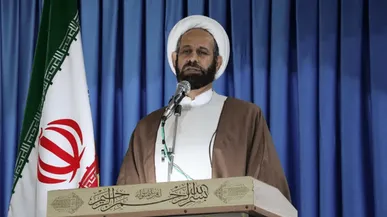 امام‌جمعه خرم آباد: ردپای آمریکا در هر آشوبی دیده می‌شود