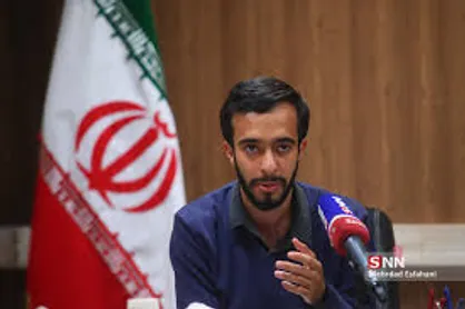 خدابنده لو: سوال از رئیس جمهور گره&zwnj;ای از مشکلات مردم باز نمی&zwnj;کند