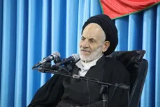 انسان باید به علم مجهز شود تا عقل بتواند کار خود را انجام دهد