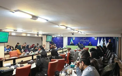 جشنواره شعر فجر میهمان همه ایرانیان خواهد شد/ شب&zwnj;های ماه رمضان را منتظر شاعران باشید