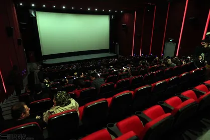 آمار فروش سینما&zwnj;های کشور در بهمن&zwnj;ماه اعلام شد/ بیش از ۳ میلیون و ۱۵۵ هزار نفر به سینما رفتند