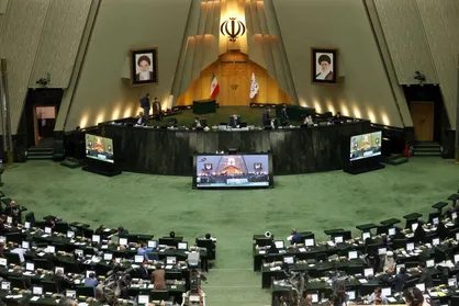 آغاز جلسه علنی یکشنبه 10 بهمن مجلس