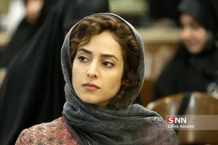 یییی