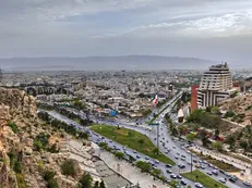 شیراز گران مدیریت می‌شود؟/ادعای شهردار: هیچ پروژه‌ای در شهر متوقف نشده است+فیلم