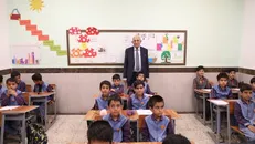 روایتی کوتاه از زندگی پزشک ایرانی که قلبش برای آموزش کودکان وطن می‌تپید