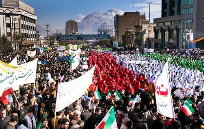 تمهیدات اورژانس تهران برای راهپیمایی ۲۲ بهمن