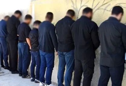 دستگیری ۱۷ محکوم متواری در آبادان
