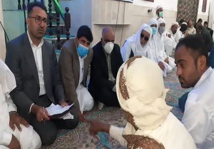 اعطای اوراق هویت به ۴۲ نفر از افراد فاقد شناسنامه در شهر لیردف استان هرمزگان