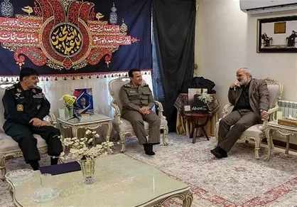 سردار رادان با خانواده شهید طهرانچی دیدار کرد