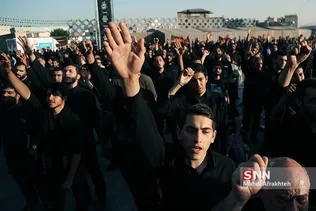 اجتماع برزگ اربعینی ها در میدان امام حسین 