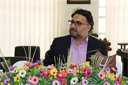 دانشگاه آزاد باید به دانشگاهی پژوهشی و فناورانه تبدیل شود