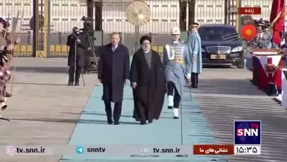 روسای جمهور ایران و ترکیه از یگان تشریفات حاضر در میدان سان دیدند