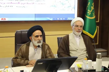 اقامه نماز جماعت از مهمترین و متعالی&zwnj;ترین وظایف روحانیت است