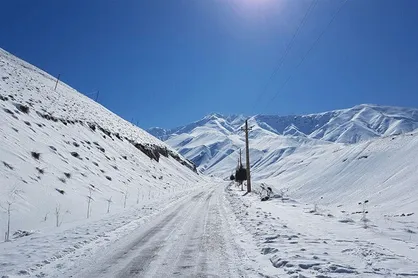 بارش برف و باران در ٤ استان/ تردد در محور&zwnj;های شمالی کشور روان است