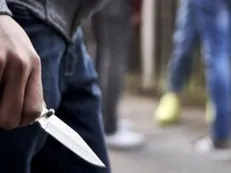 حمله مزاحمین نوامیس با چاقو به دو آمر به معروف