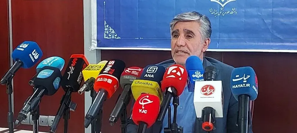 رئیس دانشگاه بقیه الله: در جریان اغتشاشات حتی یک نفر از مجروحینی که زنده به بیمارستان بقیه‌الله رسیدند، فوت نکرد/ هیچ مجروحی از خدمات محروم نشد/ لزوم ثبت و مستندسازی جنایات جنگی + فیلم