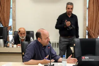 دث