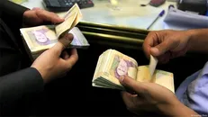 اعلام حداقل دریافتی بازنشستگان و کارمندان دولت و سربازان / پاداش پایان خدمت بازنشستگی چقدر است؟