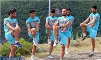 رونمایی از لباس خانگی ملوان در فصل جدید با الهام از باران +عکس