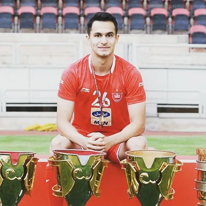 استقلال به دنبال جذب بازیکن پرسپولیس/ پیشنهاد جالب مجیدی به هافبک پرسپولیس