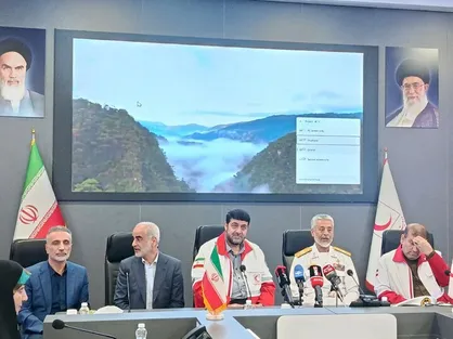امیر سیاری: فکر می&zwnj;کنید اگر مردم نبودند نیرو&zwnj;های مسلح می&zwnj;توانستند ۸ سال جنگ کنند؟ هرگز + فیلم