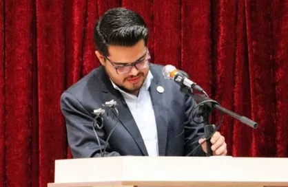 سیدایمان احمدی، دبیر شورای مرکزی اتحادیه انجمن&zwnj;های اسلامی دانشجویان مستقل شد