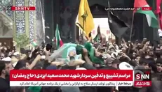 بر گرد ضریح کریمه می‌چرخد؛ حاج رمضان از معرکه بازگشته، بی‌ادعا، بی‌سایه، اما پرشکوه