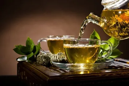 فشار خونی ها مواظب این دمنوش ها باشند