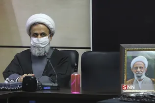 مراسم گرامیداشت آیت الله مصباح یزدی در دفتر نهاد رهبری در دانشگاه‌ها