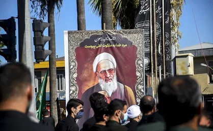 تشییع پیکر علامه حسن&zwnj;زاده آملی