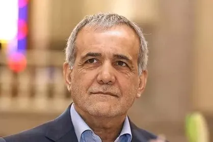 نشست خبری پزشکیان احتمالا ۱۰ روز دیگر برگزار می&zwnj;شود/ کنفرانس خبری از نظر من اولویت نیست
