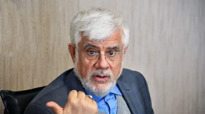 عارف: اصلاحات با هزینه&zwnj;های زیادی دست به گریبان است / اجازه ندهیم &laquo;خارج&raquo; برای اصلاح&zwnj;طلبان تصمیم&zwnj;گیری کند