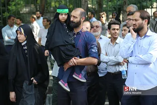 مراسم تشییع پیکر مطهر ۱۵۰ شهید دفاع مقدس در تهران