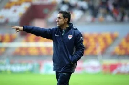 فولاد خوزستان سرمربی خود را معرفی کرد