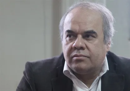 معاون مطبوعاتی وزیر ارشاد رفت
