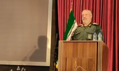 ۳۰ سال است دشمن جرات نکرده علیه ما تیر مستقیم بزند / می&zwnj;خواستند چند روزه بساط یمن را برچینند!