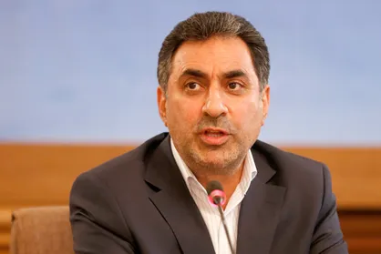 آغاز احداث جاده تخریب شده خرم&zwnj;آباد - پلدختر / الکترونیکی شدن عوارض آزادراه&zwnj;ها به آینده موکول شد