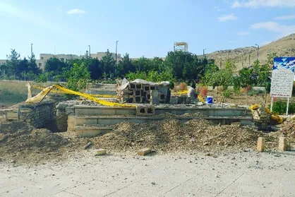 پروژه یادمان شهید گمنام دانشگاه اراک پس از یک سال از کلنگ زنی در ماه&zwnj; اخیر آغاز شد