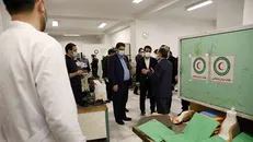 همتی: در هلال‌احمر بدون سیاسی کاری و با همدلی، به مردم خدمت می‌کنیم