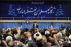 بازخوانی دیدار سال گذشته اساتید دانشگاه با رهبر انقلاب از نگاه فرهنگی / از توجه به دیپلماسی سلامت تا جهاد علمی با الگوی دفاع مقدس