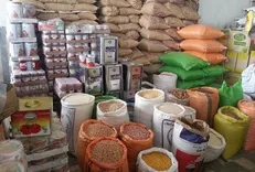 توزیع روزانه ۲۷ هزار تن کالای اساسی با وجود بارش برف و باران
