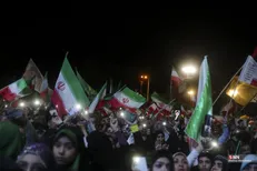 زهی خیال باطل که خیابان خالی شود + فیلم