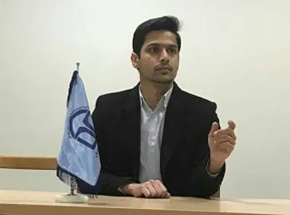 دانشگاه به محیطی برای کسب درآمد موسسات گردشگری سودجو تبدیل شده&zwnj;است/ مذاکره با آمریکا هیچ سودی برای مردم ما نداشته است