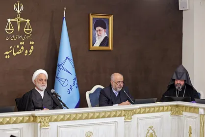 حجت الاسلام محسنی اژه&zwnj;ای: جامعه مسیحیان کشور، سازوکار&zwnj;ها توسعه فرهنگ صلح را فراهم آورند