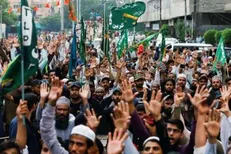 تظاهرات گسترده پاکستانی‌ها در اعتراض به اقدام موهن شارلی ابدو