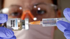 چین تا پایان سال ۲۰۲۰ واکسن ویروس کرونا را به بازار عرضه می‌کند