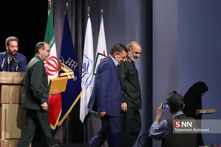 مراسم رونمایی از آثار اسنادی و پژوهشی دفاع مقدس