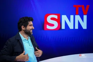 نویسنده